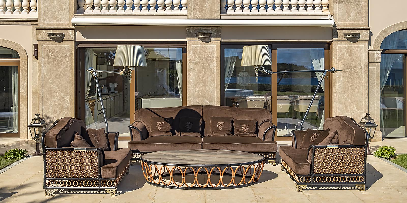 villa de luxe cap d'antibes. Outside lounge